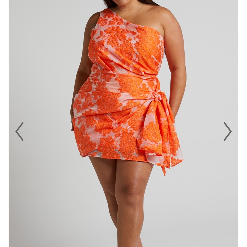 BRAILEY MINI DRESS - ONE SHOULDER WRAP FRONT IN ORANGE JACQUARD